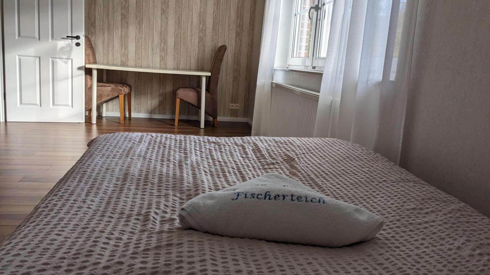 Ferienwohnung Fischerteich In Detmold Luaran gambar